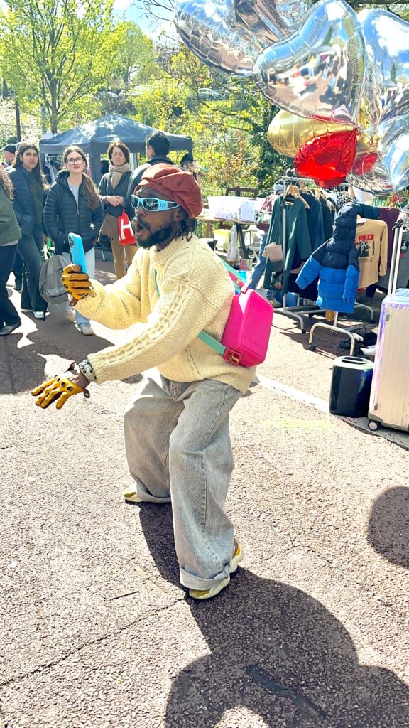 Femi the Scorpion, transporte le bonheur à Toutocoto